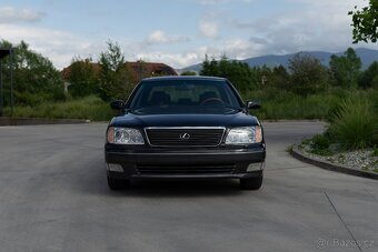 Predám Lexus LS 400 - 3