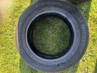 4 letní pneu 235/60/18 MICHELIN - 3