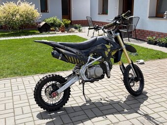 Pitbike YX 140 - 3