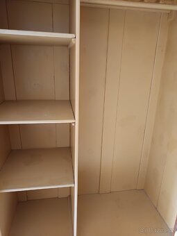 Starožitná skříň - 3