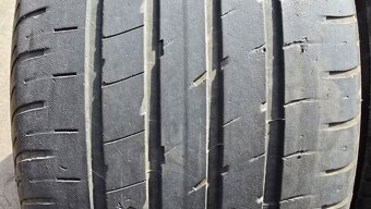 Letní pneu 255/40/20 Good Year - 3