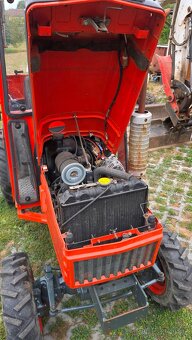 Malotraktor Kubota B1750 HST - 3