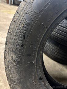 Komplet sada letních pneu 205/70 R15 - 3