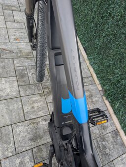 Trek Powerfly FS7 - 3