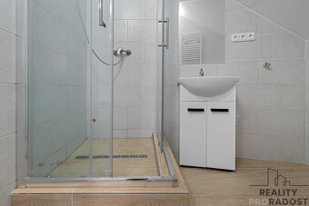 Pronájem mezonetového ateliéru ve Znojmě, byt mezonet 65,11m - 3