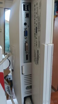 Bílý Monitor,22" Fujitsu B22W-7 bílý včetně napájecího kabe - 3