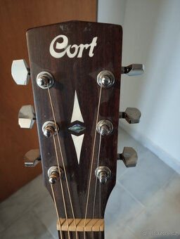 Kytara Cort - 3