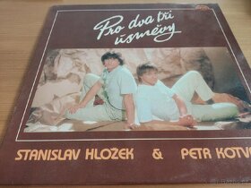 Prodám 3 gramofonové desky různých interpretů - 3