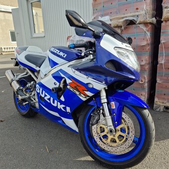 Suzuki gsx_r 750 - 3