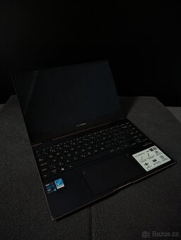 ASUS ZenBook S Flip 13,3" UP5302ZA-LX176W - 3