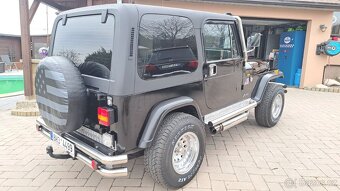 Jeep Wrangler YJ - 3