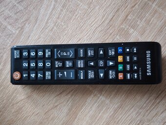 Samsung TV 82cm 32 uhl - 3