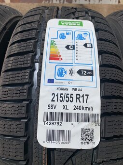 4ks 215/55/17 Nokian/2016/98V/nove zimní 8.2m - 3