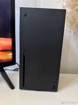 Prodám XBOX SERIES X - půl roku záruka - 3
