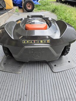 Robotický sekačka Husqvarna - 3