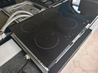 Vestavná indukční deska Mora VDI 640 C včetně kabelu, záruka - 3