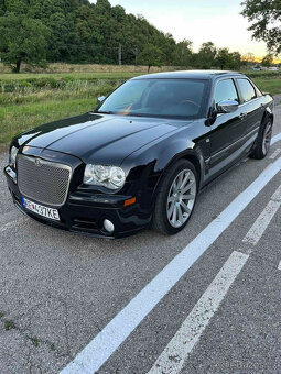 Chrysler 300C 6,1 HEMI SRT8 - 3