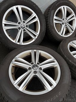 Originál VW 5x112 R18 235/55/18 - 3