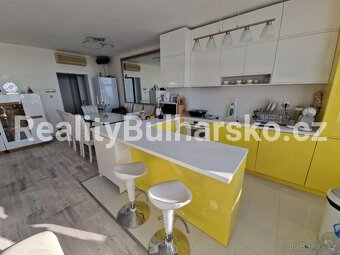 K prodeji velmi prostorný třípokojový apartmán 3+kk 114m² - 3