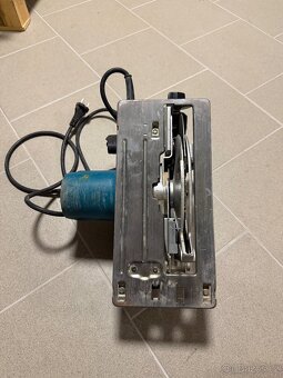 Okružní pila Makita 5705R - 3