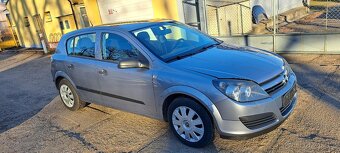 Opel Astra H - 3