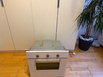 Elektrická trouba Whirlpool/Ikea - 3