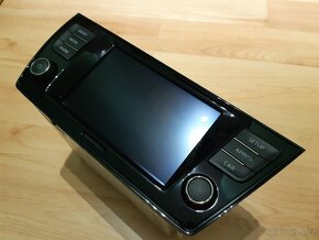 Rádio SWING+ pro Škoda Fabia III. - 6V0035871H - ZÁNOVNÍ - 3