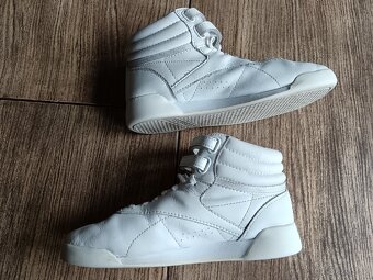 Reebok boty na aerobik - 3
