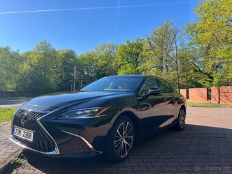 prakticky nový lexus es300h ve špičkové výbavě, cena bez dph - 3
