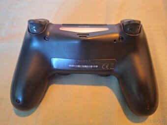 Sony PlayStation 4 Pro - 3