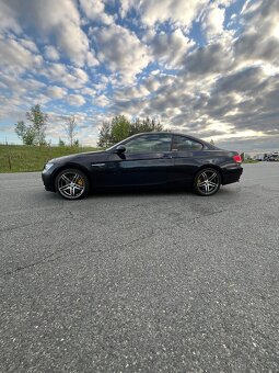 BMW 325i e92 - 3