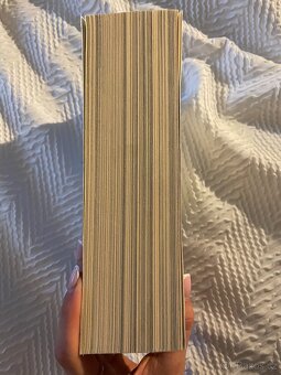 akta illuminae 02 - 3
