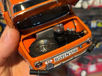 BMW 2002 1:18 Jagermeister rally - 3