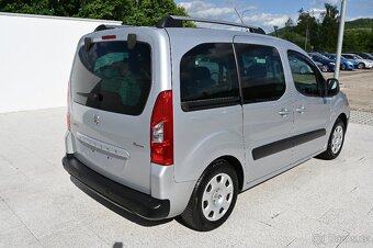 Peugeot Partner Tepee 1.6HDi 82KW Family 11/10 - 3