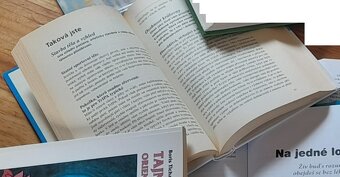Sedm Tibeťanek, Mým marodům a Zaříkavač - 3
