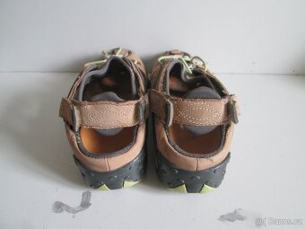 Merrell.....vel.38 - 3
