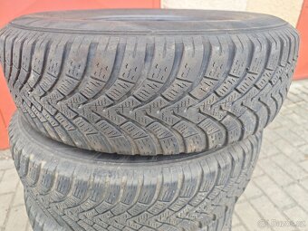 Zimní Falken 215/70R16 100H - 3