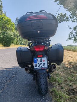 Honda CBF - 3
