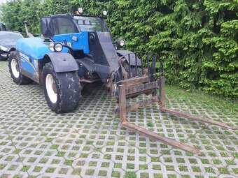 Teleskopický manipulátor New Holland LM 5030 - 3