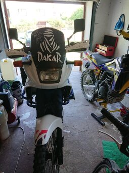 Suzuki DR 650 RSE - 3