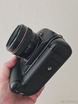 Canon EOS 1V - 3