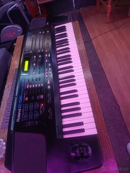 Roland E-56 - 3