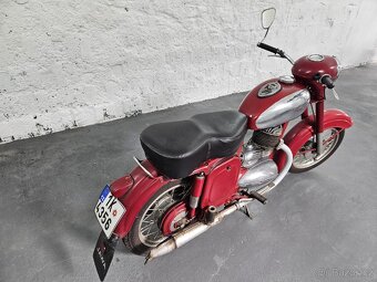 Jawa 250/353 - 3