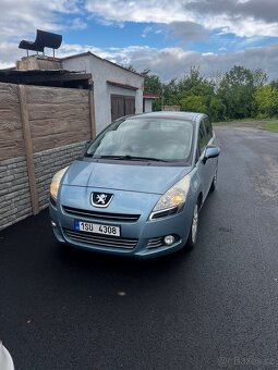 Peugeot 5008 1,6 115kw - 3