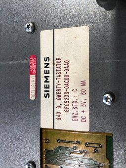 Siemens- sinumerik 840D- key panel - 6FC5203-0AC00-0AA0 - 3