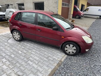 Ford Fiesta - 3