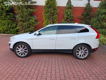 Volvo XC60 2.4 D5 Summum,2013,tažné,kamera,xenon, automat - 3