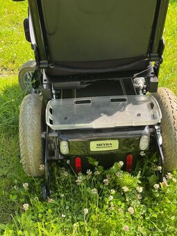 Elektrický invalidní vozík Meyra iChair MC3, nové baterie - 3