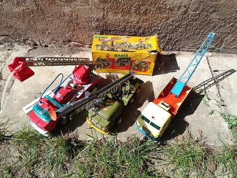 Sběratelské hračky GAMA - 3