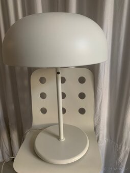 POKOJOVÁ  LAMPA - 3